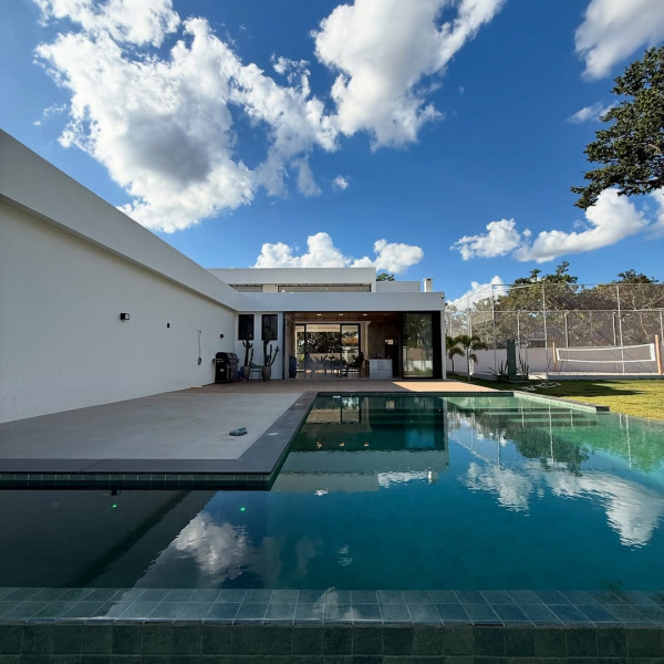 CHÁCARA 3 SUÍTES + AUDI Q3  OU 995K no PIX